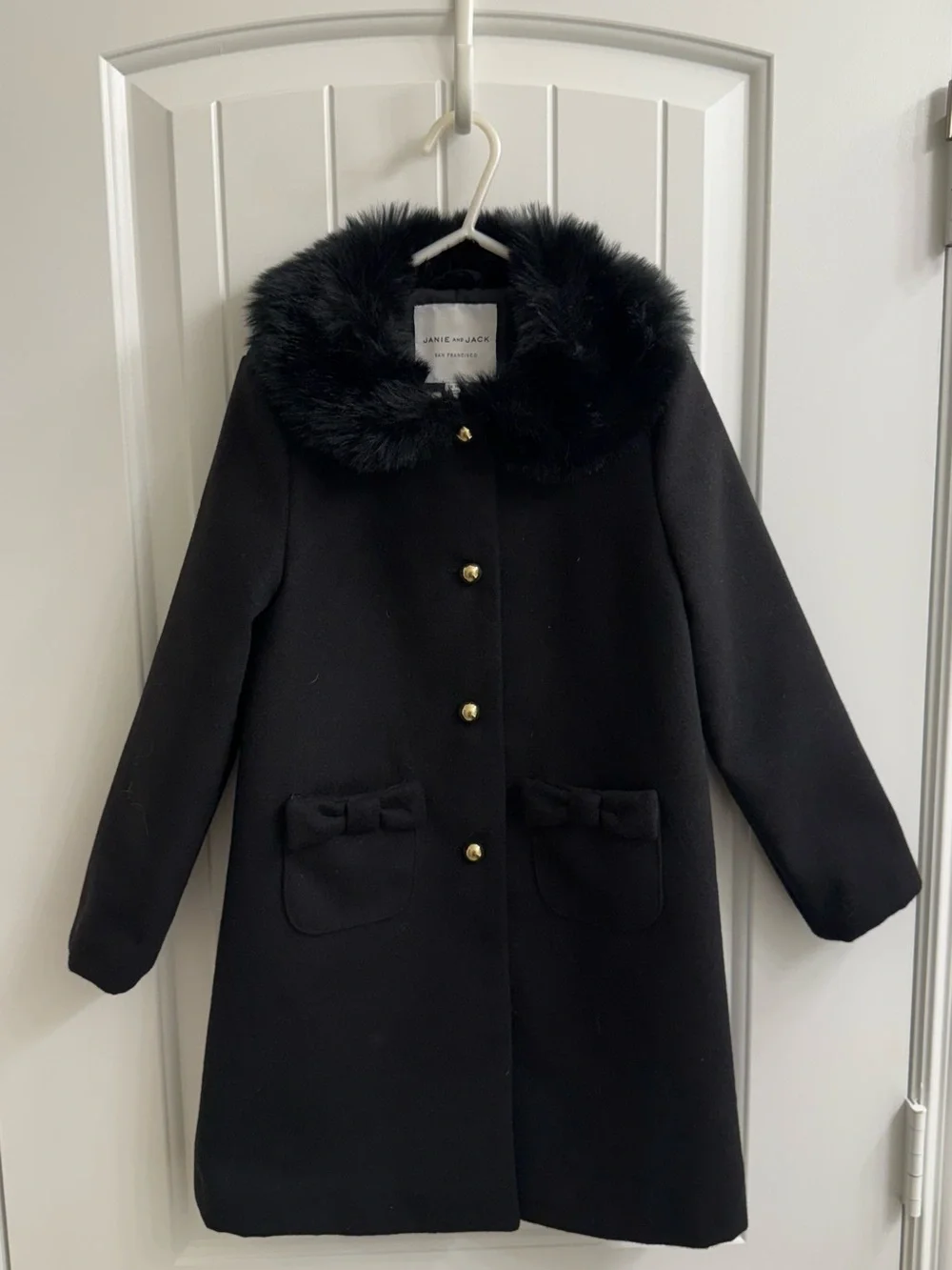 New Condition Janie and Jack Black Coat Faux-Fur Collar sz 5/6